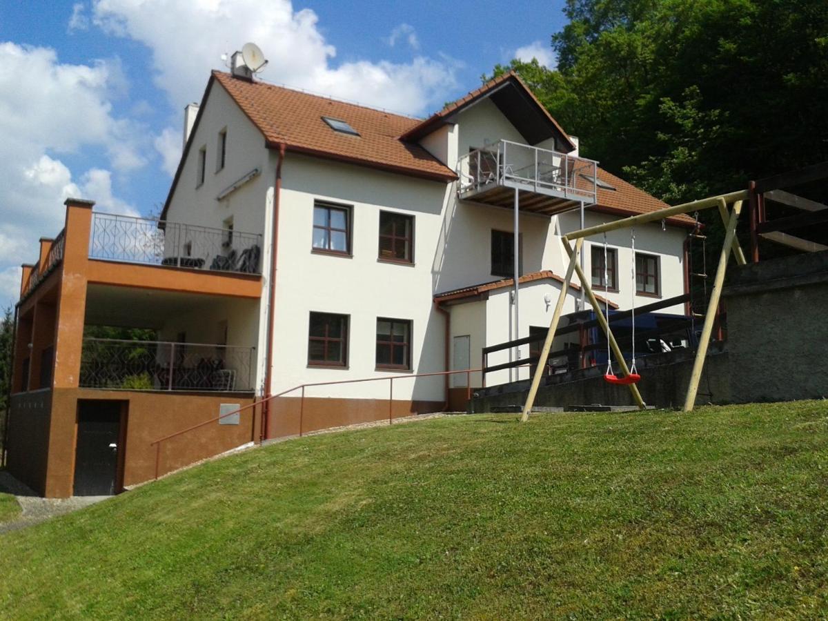 Bytový dům Lovosice Exteriér fotografie